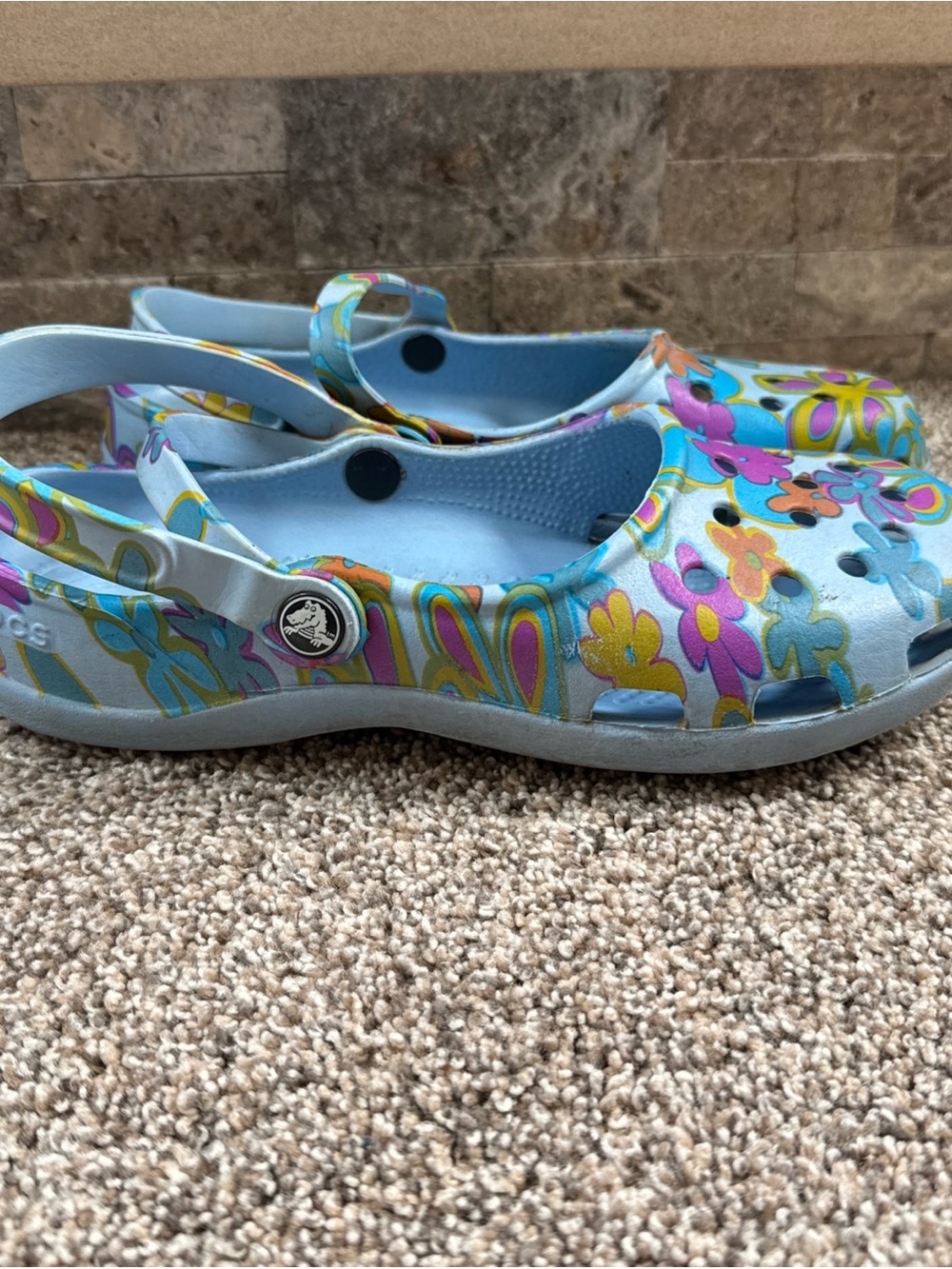 CROCS Womens 10 Floral Strap Clog - Light Blue Multi Colored GUC - Picture 4 of 7